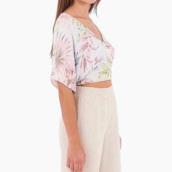 NWT Hurley Summer Palm Flounce Crop Tie Back V-Neck Top in Cream Multi Size L - Picture 3 of 9